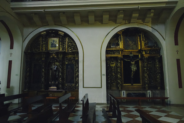 サントス・フアネス教会（Iglesia de los Santos Juanes）