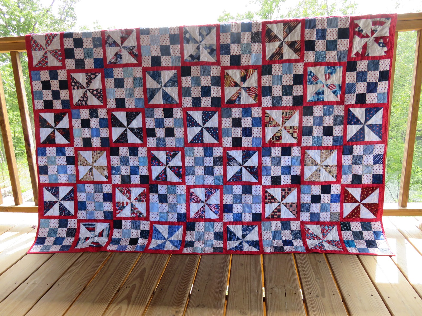 I Must Be Off My Bobbin....dee dee quilts Quilt for Vets of Wayne