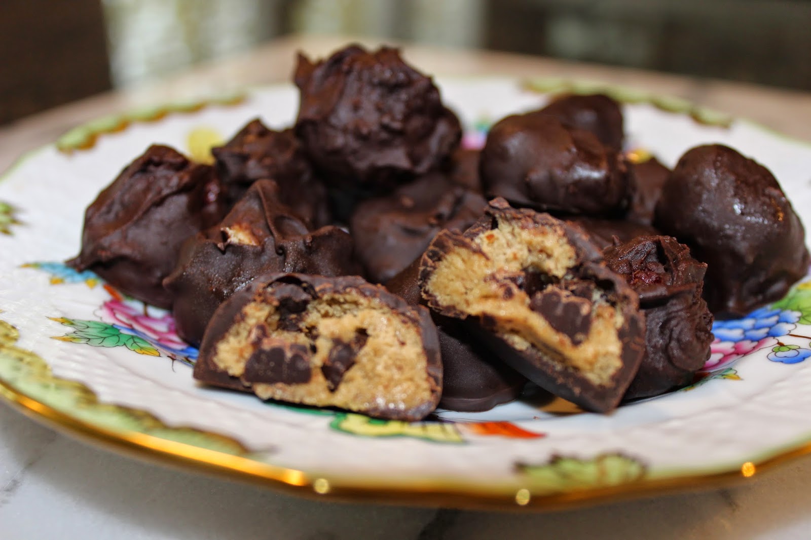 Pralines and Crunches (Formerly Vegan) Cookie Dough Truffles