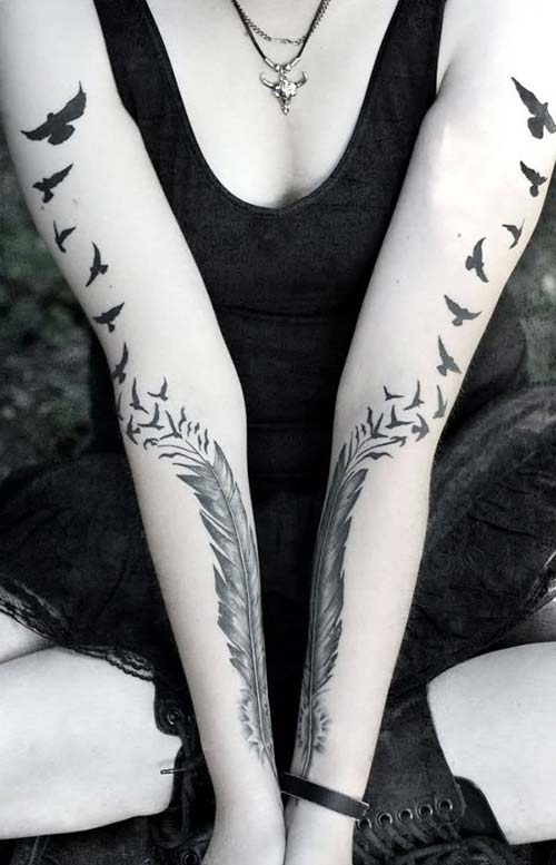 duo forearm feather tattoo çift kol tüy dövmesi duo forearm feather tattoo çift kol tüy dövmesi