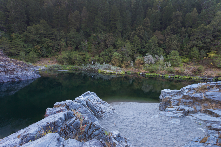 Swimming Holes of California Devil's Elbow (The Willow Creek, CA