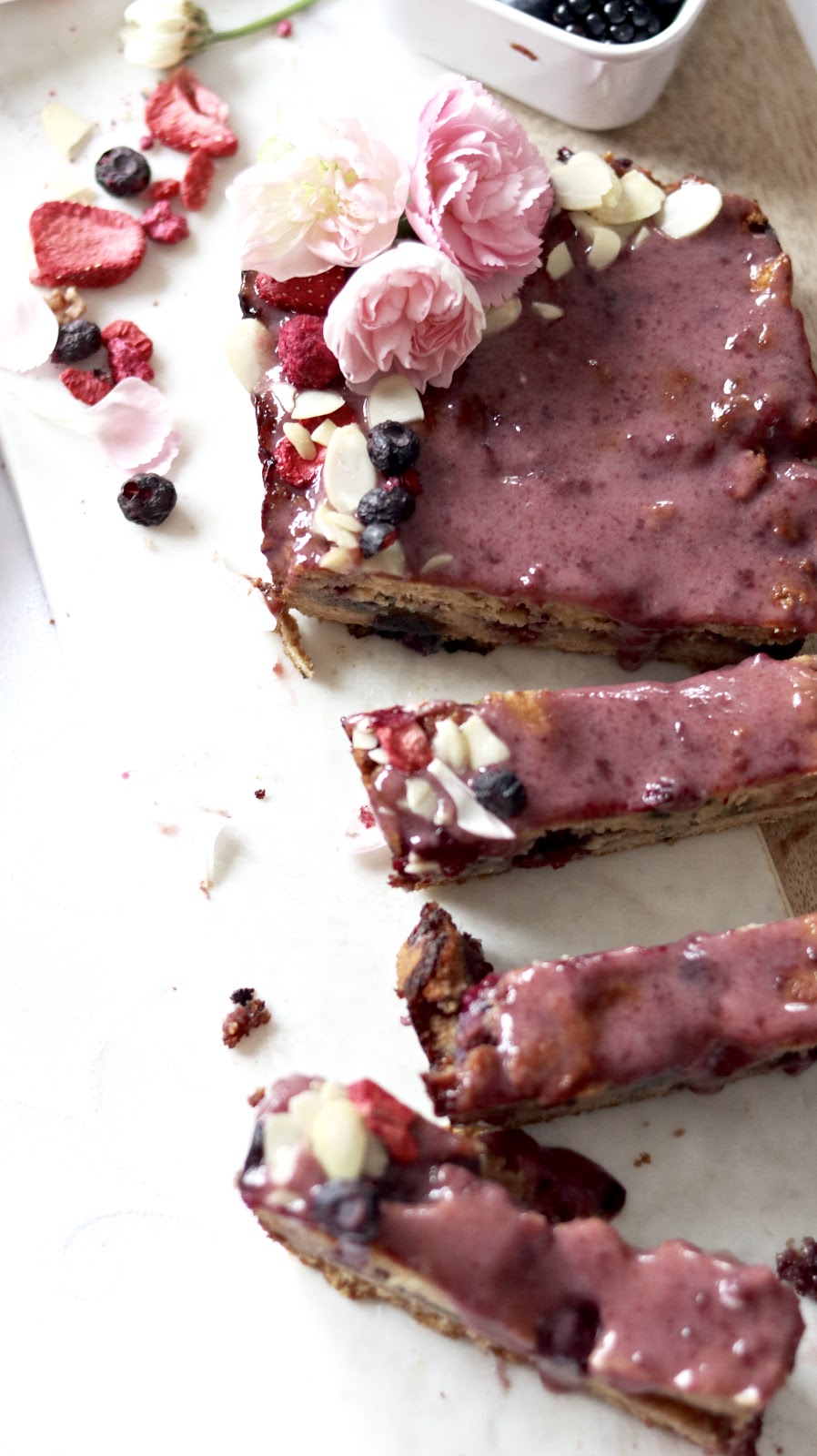 gluten free triple berry loaf, E.D. Smith jam, Pastels & Pastries, berry loaf, spring dessert, Baking With Spring Berries, Decroate with Flowers, edible flowers on cake, naked cake gluten free triple berry loaf, E.D. Smith jam, Pastels & Pastries, berry loaf, spring dessert, Baking With Spring Berries, Decroate with Flowers, edible flowers on cake, naked cake