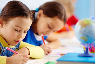 Manfaat Mempunyai Asuransi Pendidikan untuk Anak Sejak Dini Manfaat Mempunyai Asuransi Pendidikan untuk Anak Sejak Dini