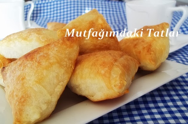 Sut Banyolu Borek Tarifi Nasil Yapilir 252 Kisinin Defterindeki Sut Banyolu Borek Tarifi 39 Nin Resimli Anlatimi Ve Deneyenlerin F Yemek Tarifleri Yemek Gida