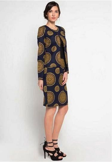 Model Baju Batik Atasan Wanita Lengan Panjang dan Pendek Modern Model Baju Batik Atasan Wanita Lengan Panjang dan Pendek Modern