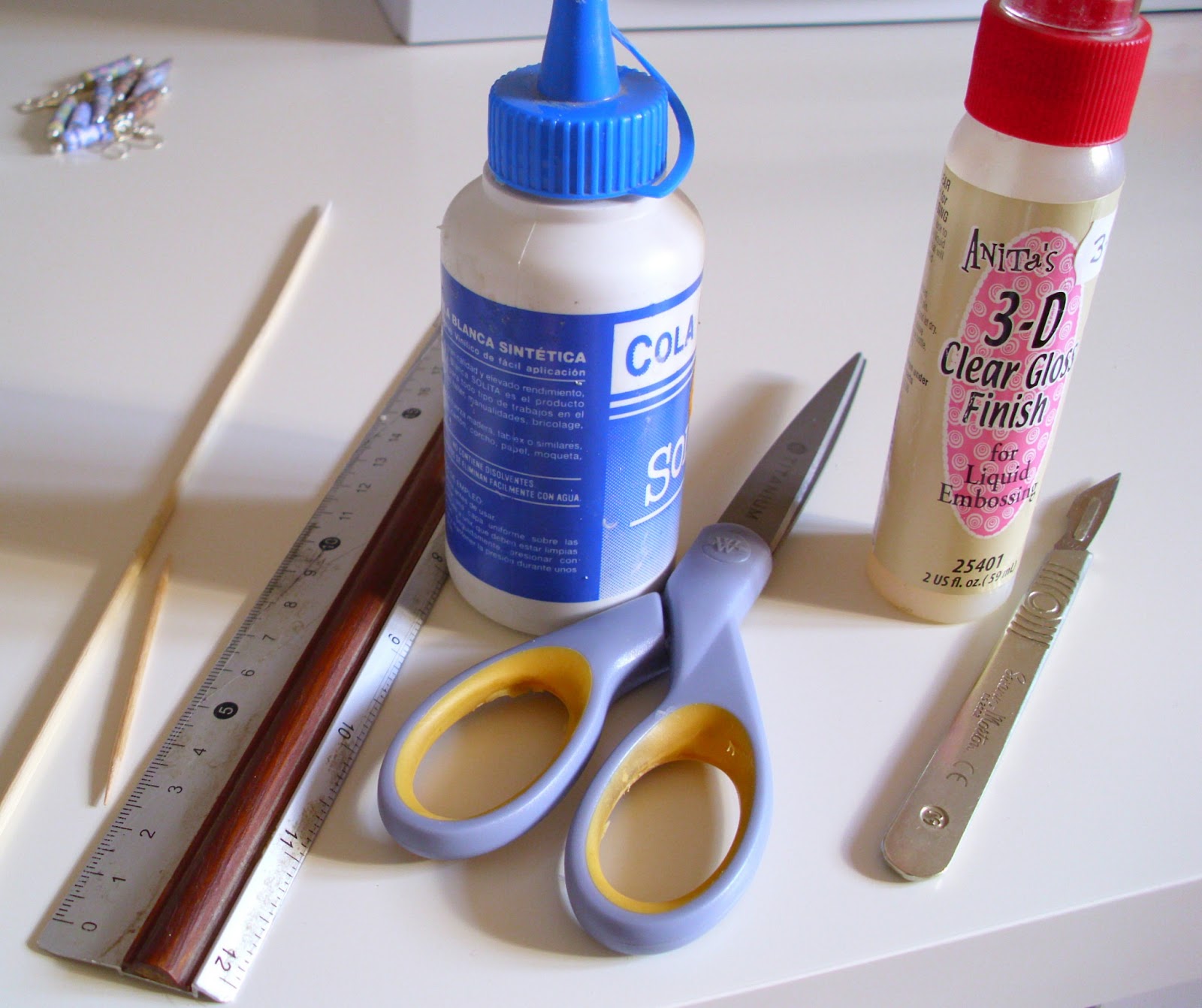 Fun with Paper Beads Paper Bead Turotial using paper bead sheets