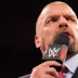 Triple H sofre lesão e passará por cirurgia