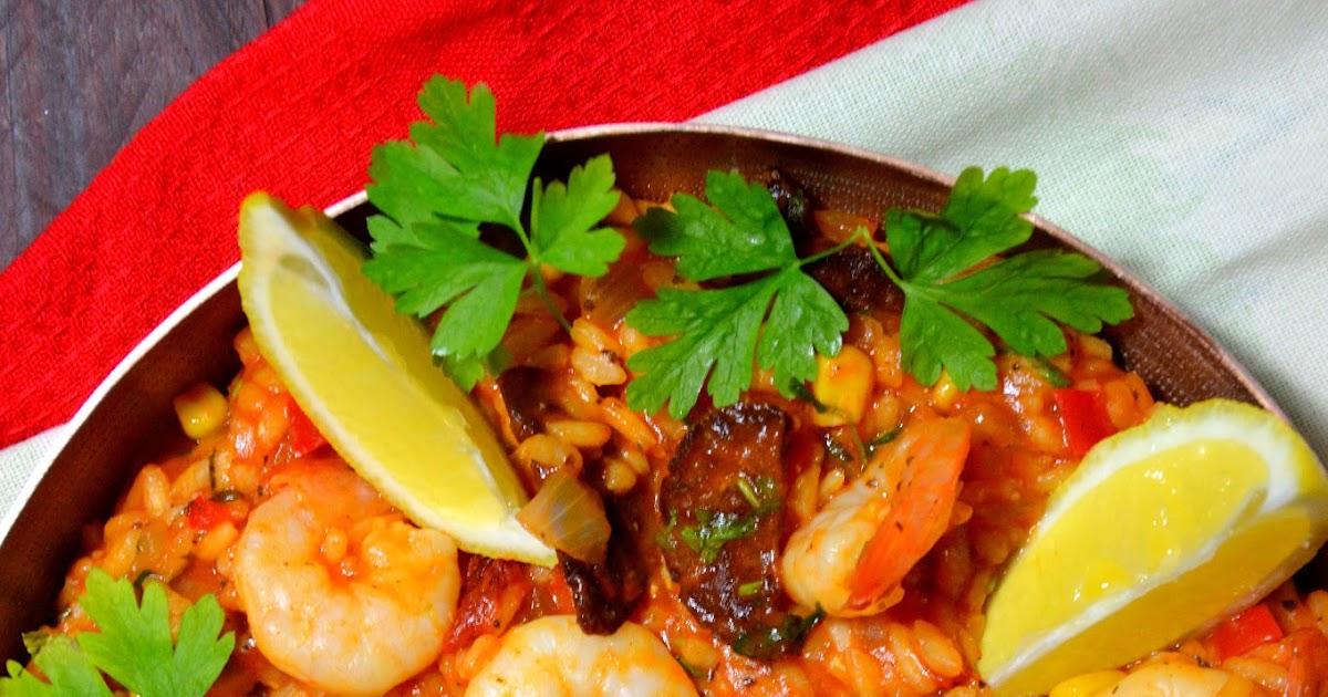 Mango Papaja Paella z chorizo i krewetkami