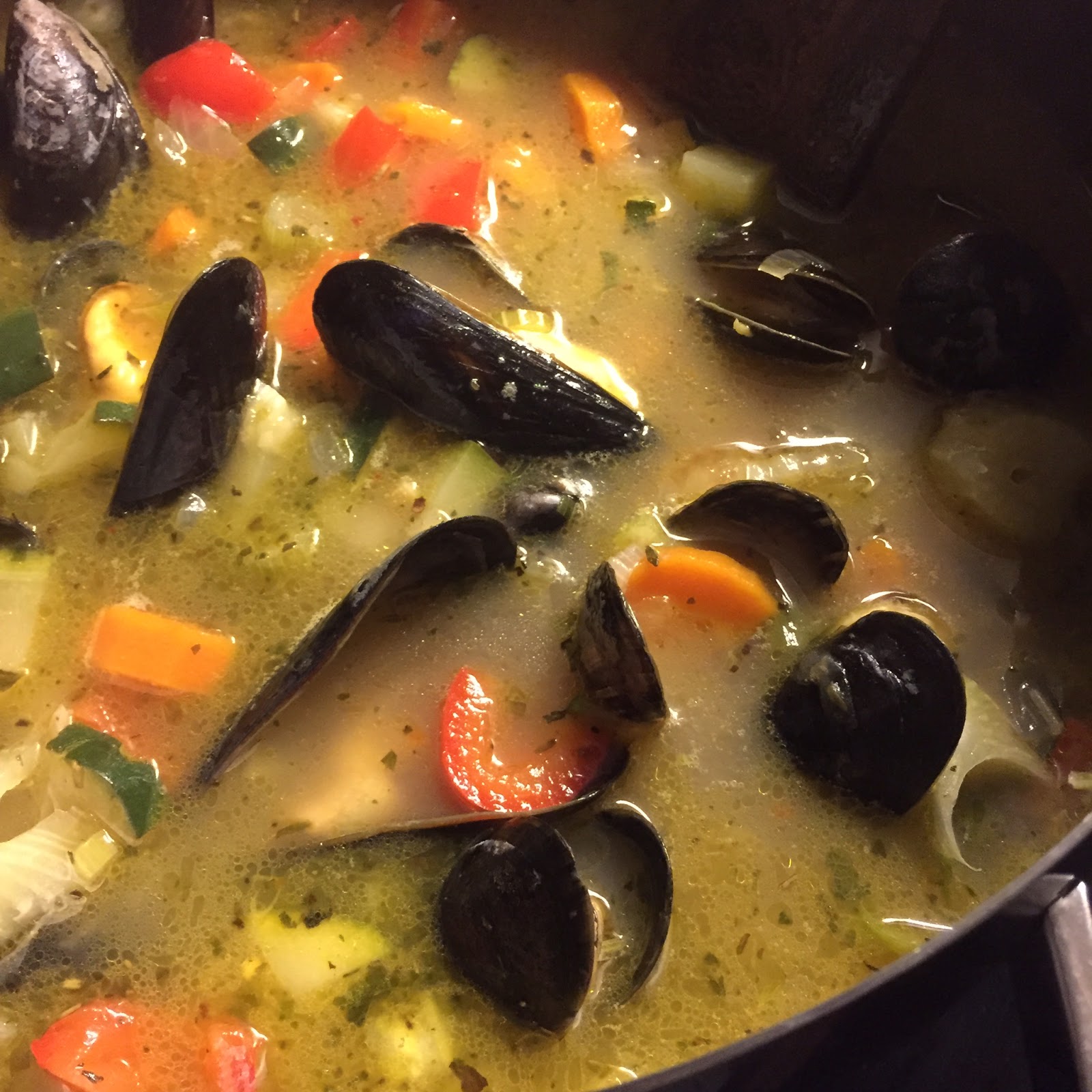 Miesmuscheln in Weissweinsud • Katis Rezeptgeschichten