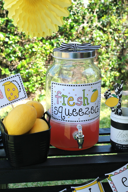 Easy Lemonade Stand Ideas Summer Fun LAURA'S little PARTY