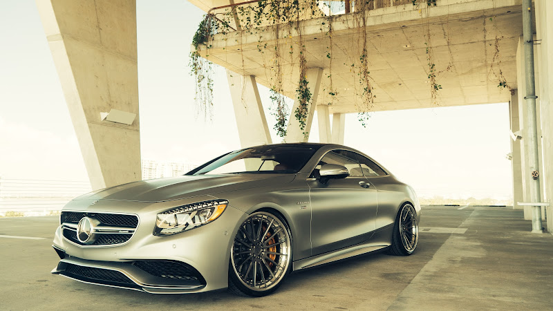 Mercedes S63 Coupe AMG HD