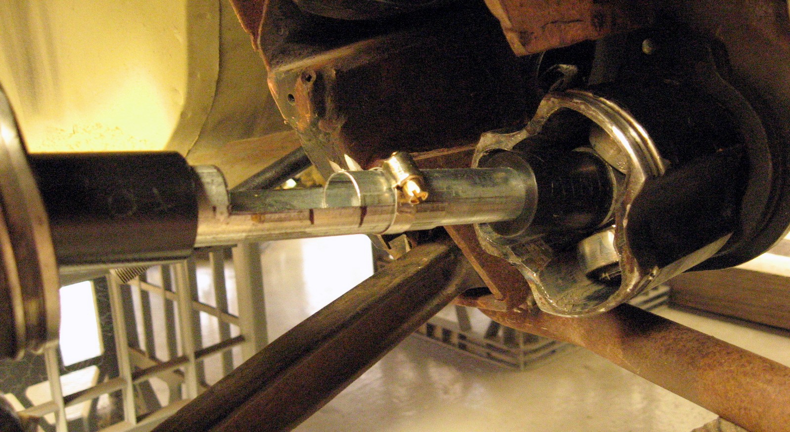 Measuring custom driveshaft lengths