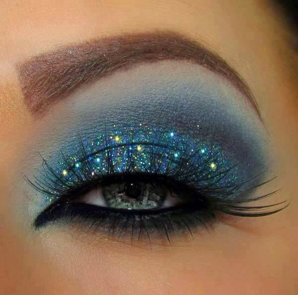 MEHANDI DESIGNS WORLD SPARKLING EYE MAKEUP IDEAS