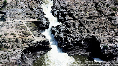 Cascata do Pulo do Lobo