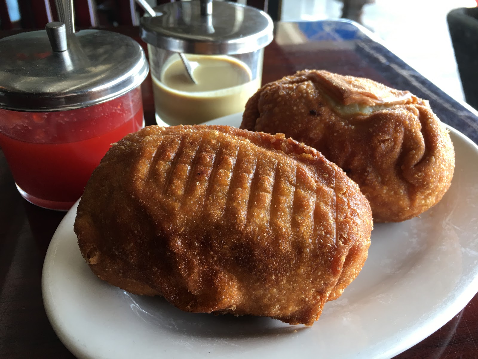 Houston Food Explorers Cheap Eats Houston The Giant Shrimp Egg Rolls