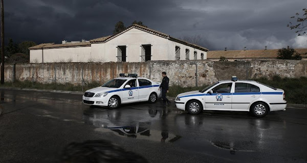 Πρώτες στη διαφθορά η αστυνομία και η δικαιοσύνη στην Ελλάδα Πρώτες στη διαφθορά η αστυνομία και η δικαιοσύνη στην Ελλάδα