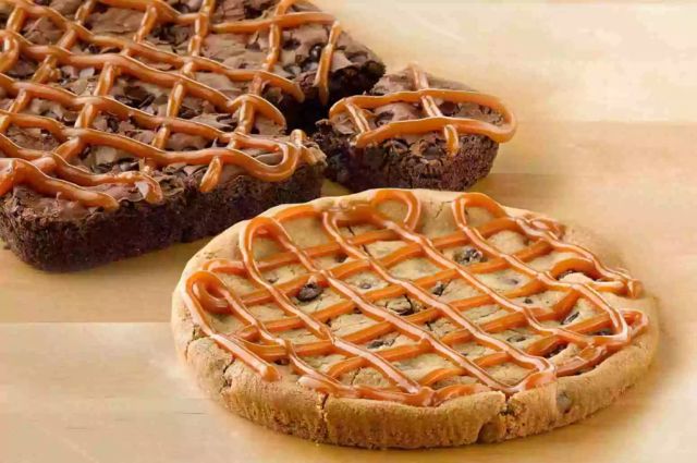 Papa John's Launches New Salted Caramel Topping for Desserts | Brand Eating