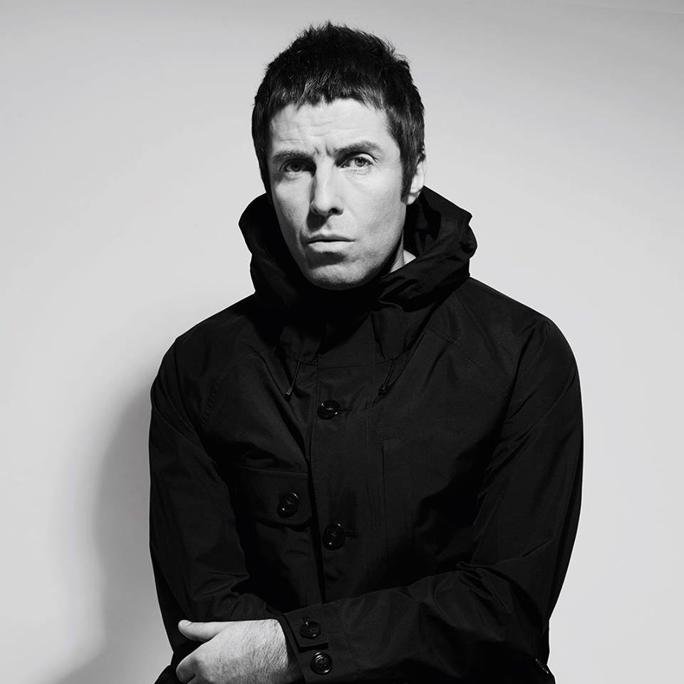 Curan heridas de ataque en Manchester con canción de Oasis Curan heridas de ataque en Manchester con canción de Oasis