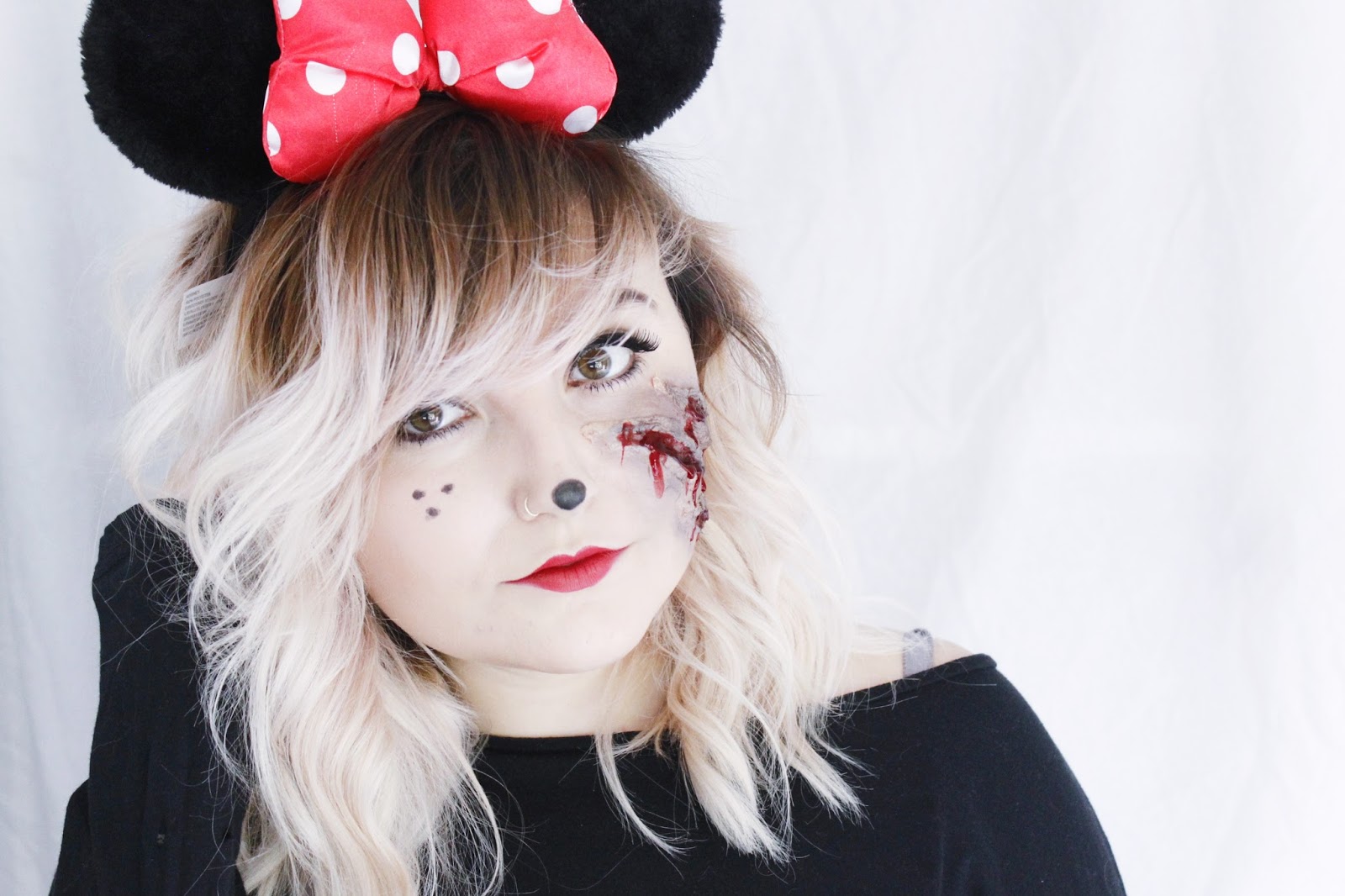 See The Halloween 5 Minnie Mouse Zombie. See The Stars
