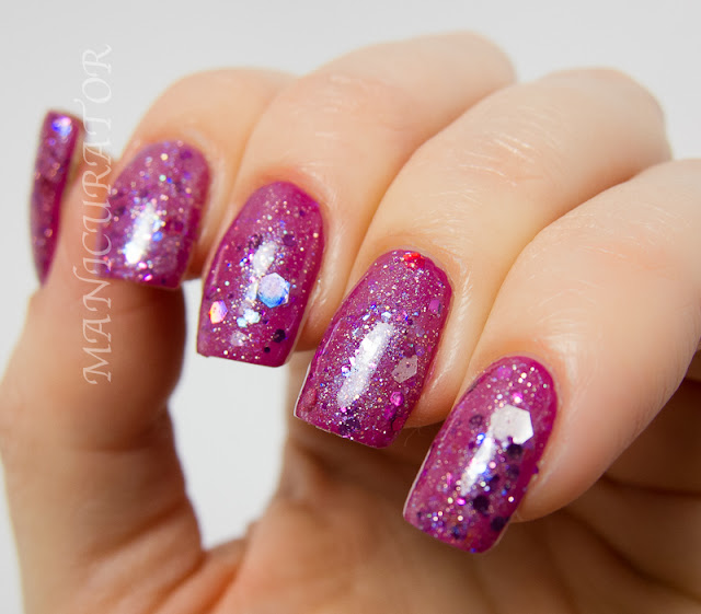 Darling Diva Polish Swatch and Review