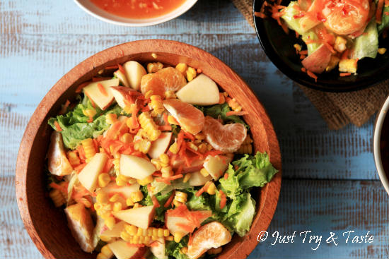 Resep Salad Sayur-Buah dengan Saus Thai
