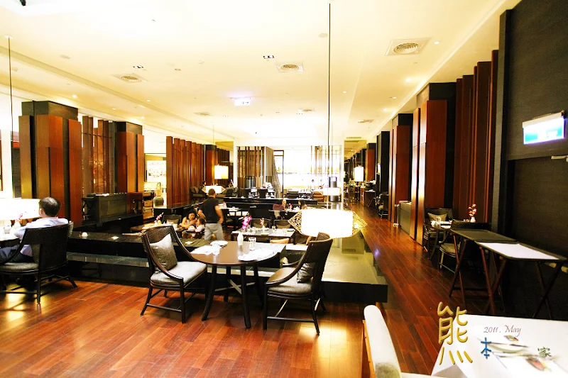 The Lounge大廳酒吧|厚切肋眼牛排