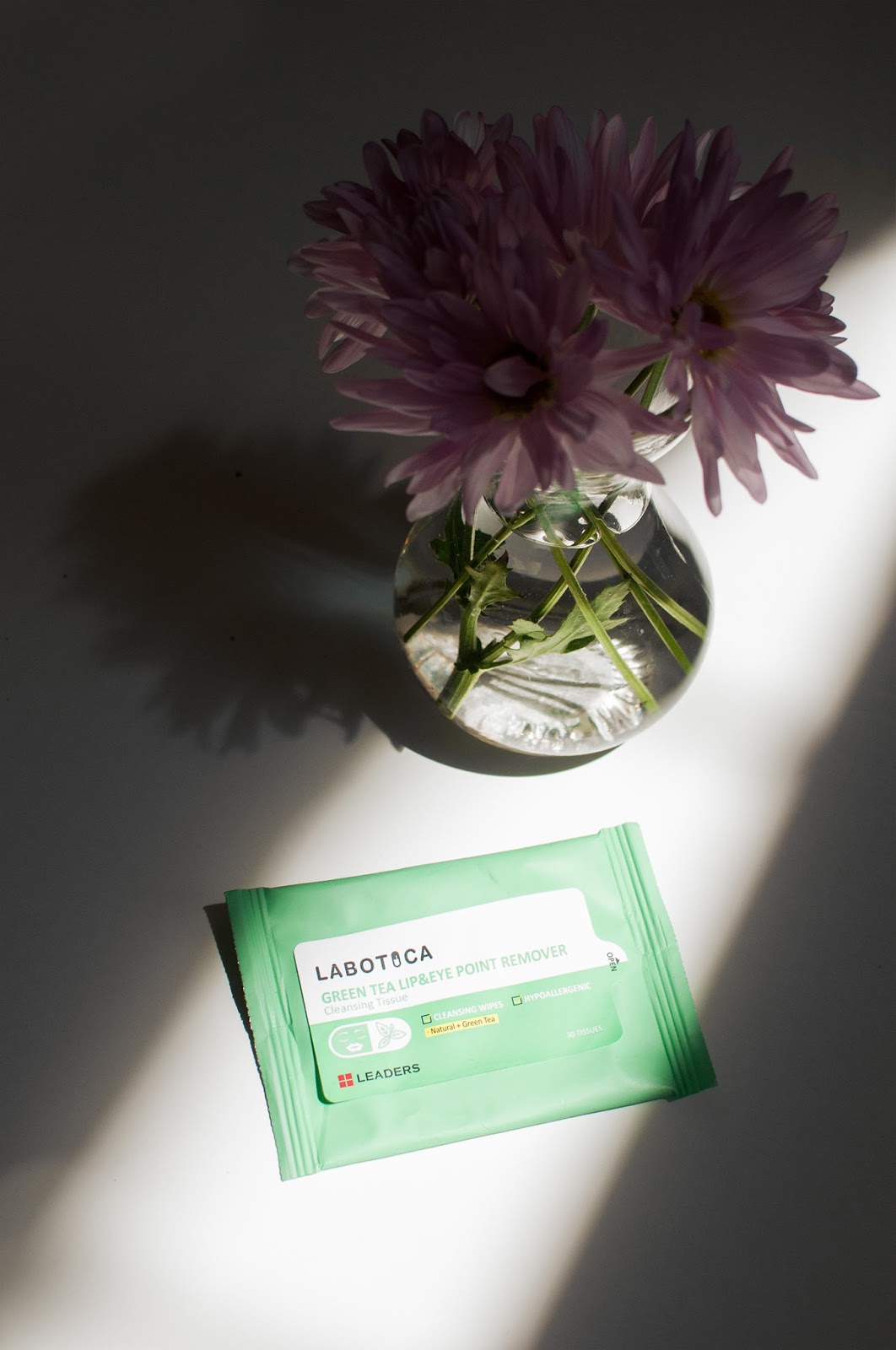 leaders labotica eye and lip point remover review korean skincare, leaders skincare, leaders skincare review, asian beauty review, k beauty blog, korean skincare blog, asian skincare blog, leaders labotica review