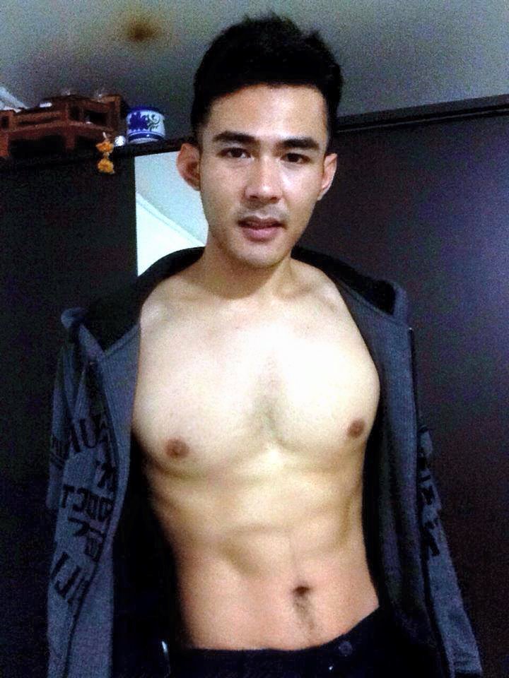 Gambar Pria Macho Foto Pria Ganteng Indonesia Majalah Fashion Pria