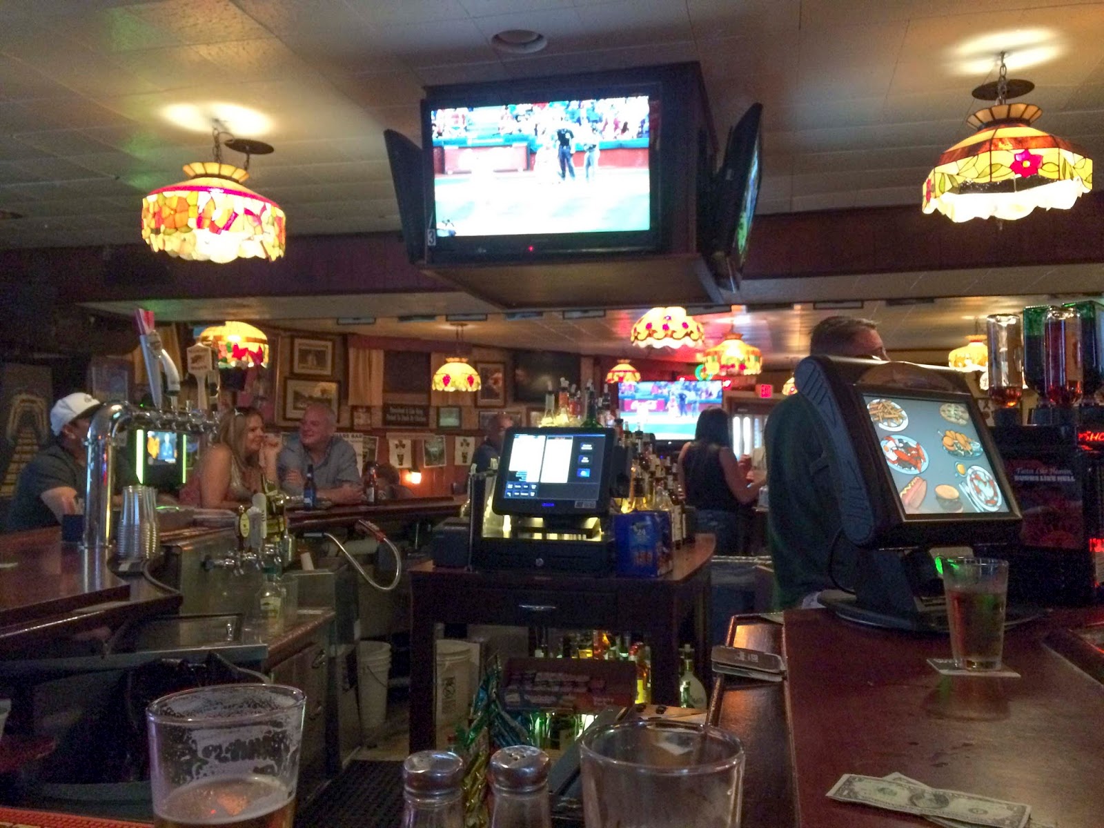 Philly Phoodie Square Bar