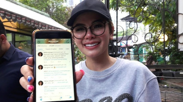 Nikita Mirzani: Hampir Semua Artis Wanita Indonesia Terlibat Prostitusi Online Nikita Mirzani: Hampir Semua Artis Wanita Indonesia Terlibat Prostitusi Online