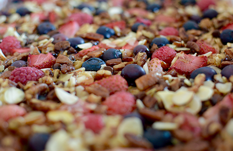 Make: Triple Berry Baked Oatmeal | My Darling Days Make: Triple Berry Baked Oatmeal | My Darling Days