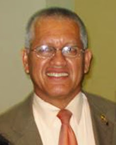 Pastor Carlos Ruiz
