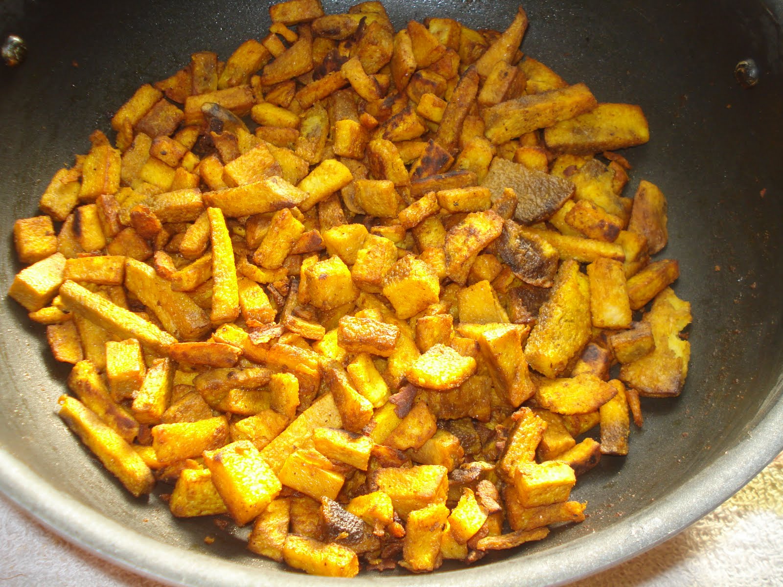 ⊱ Recipe Excavator ⊰ Elephant Yam / Karunai Kizhangu Deep Fry