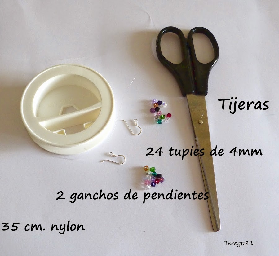 Tupis 4mm, tijeras, nylon, ganchos