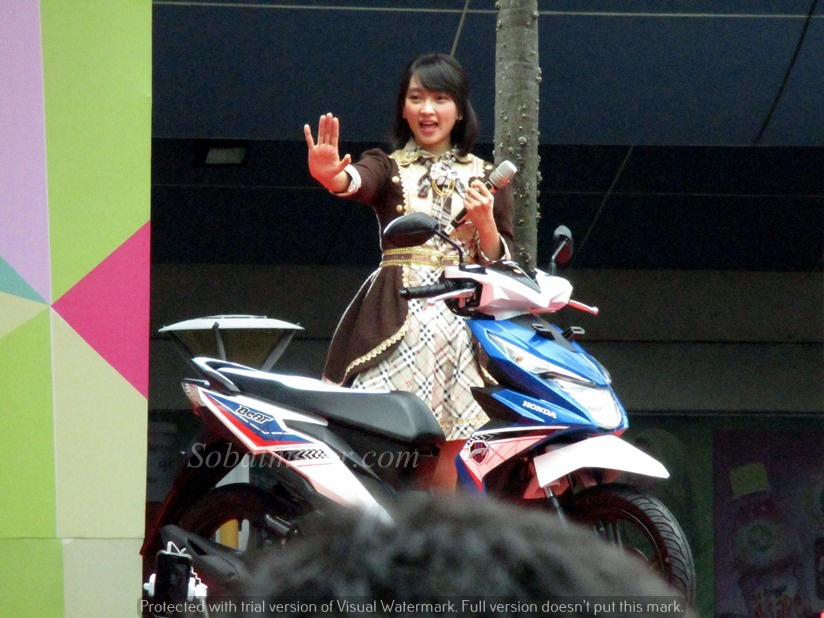 [Video] Intip meriahnya launching All New Honda Beat CBS ISS 2016 dikota Medan bersama JKT48 !