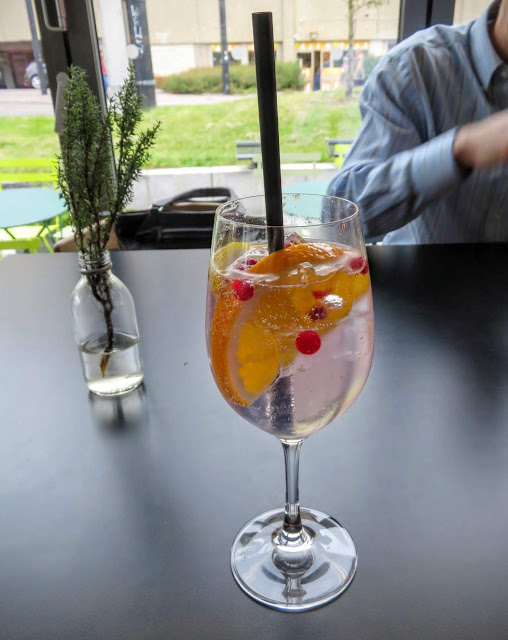 What to drink in Helsinki - Helsinki Gin and Tonic with lingonberries