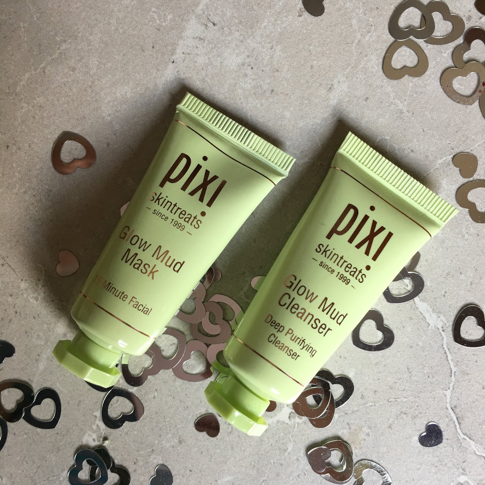 AUDREY Pixi Glow Kit..