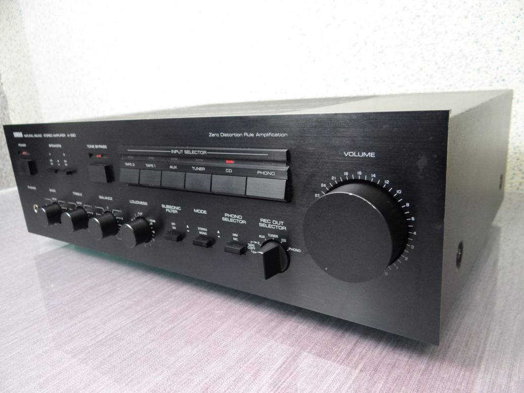 Yamaha A-520 - Integrated Amplifier | AudioBaza