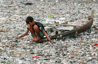 Guerra alle plastiche