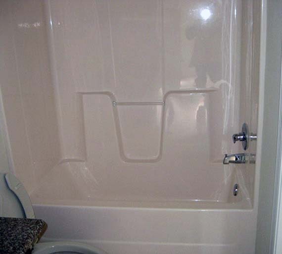 How to Repair a Hole in Fiberglass Tub Easily picture