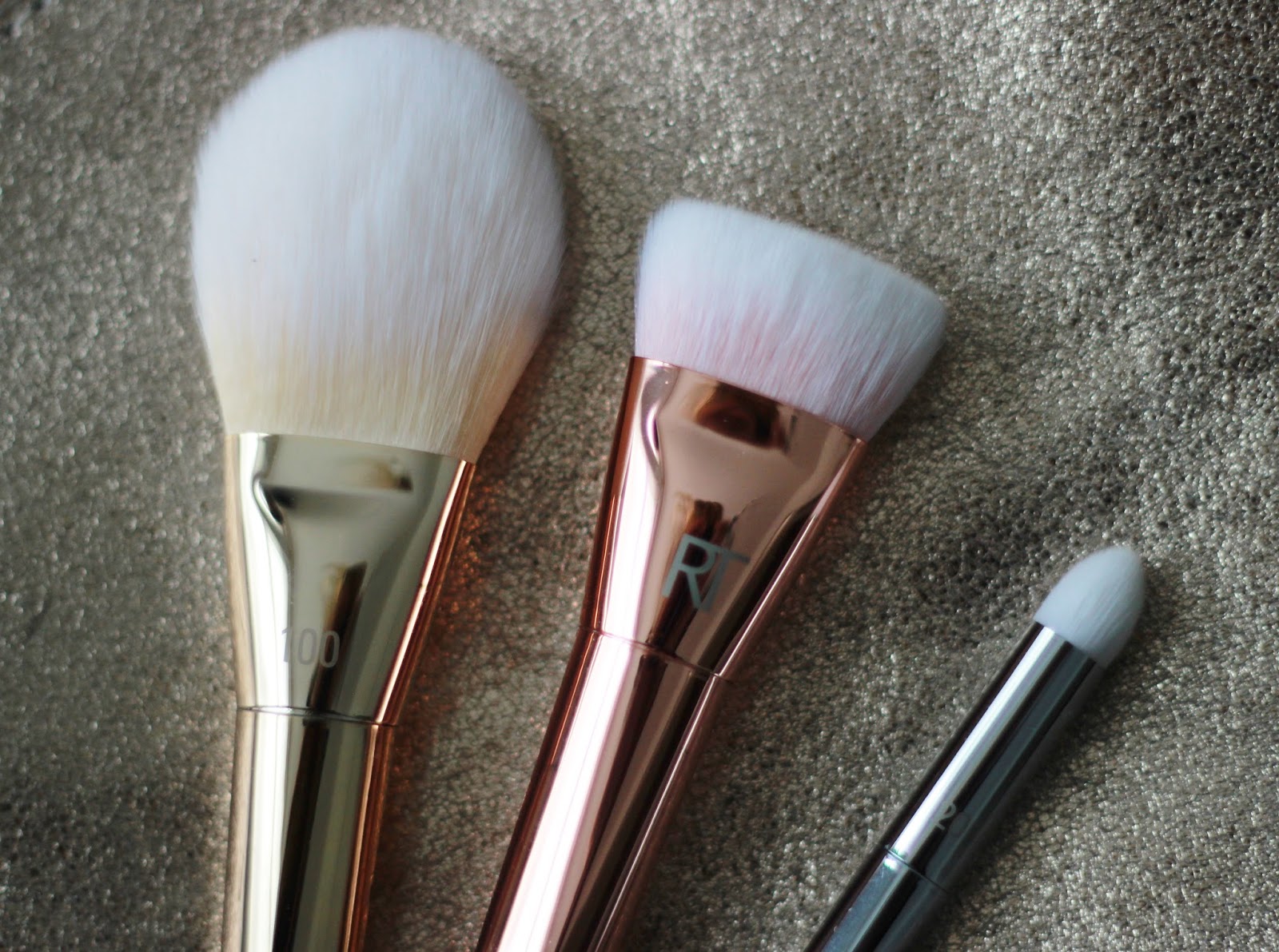 Real Techniques Bold Metals makeup brushes review  Tales of a Pale 