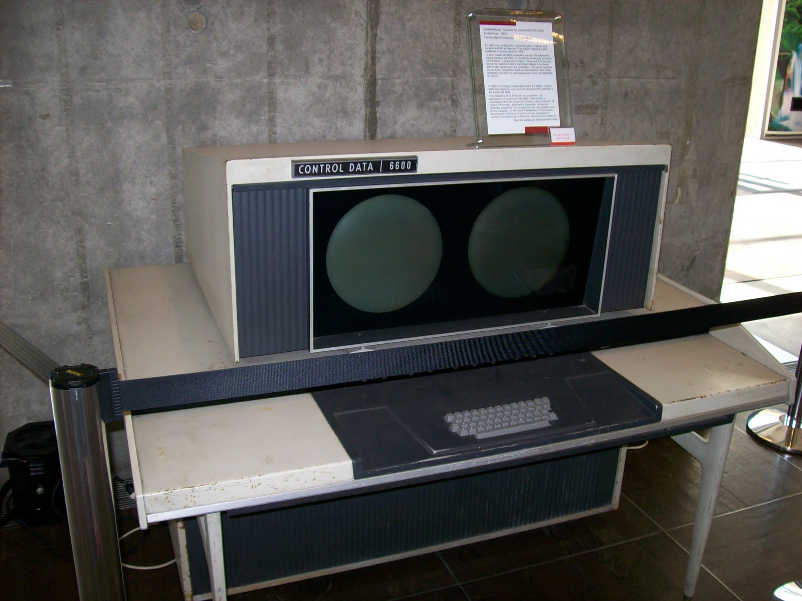 knowcrazy-the-world-s-first-supercomputer-cdc-6600
