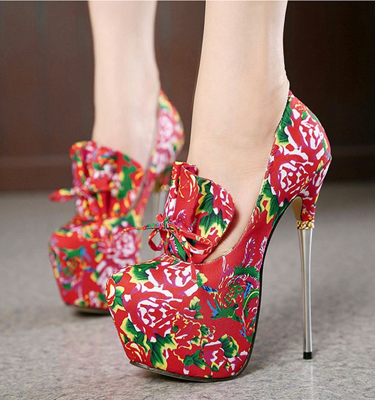 Badgley mischka leather sole. туфли комильфо изумрудные. модные туфли 2023. туфли на шпильке. фасоны туфель женских.