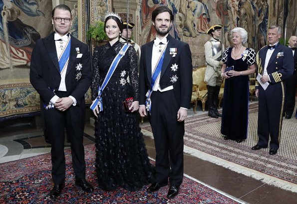 Princess Sofia wore a gown from AW07 collection of Ida Sjöstedt. Princess Sofia wearing an Ida Sjöstedt gown. Queen Silvia red lace dress, diamond tiara