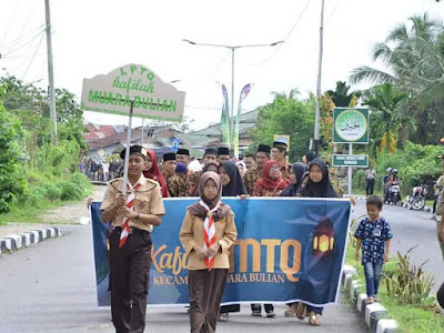 Pawai Ta'ruf MTQ ke 50 Tingkat Kabupaten Batang Hari Meriah Pawai Ta'ruf MTQ ke 50 Tingkat Kabupaten Batang Hari Meriah