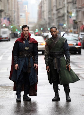 Benedict Cumberbatch and Chiwetel Ejiofor in Doctor Strange