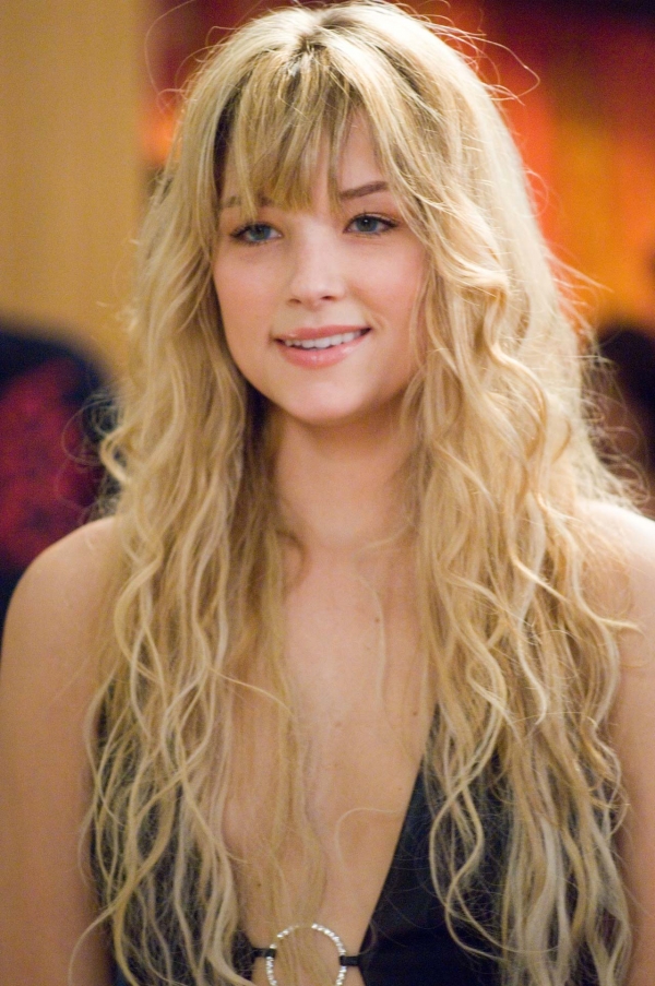NovaShare: Foto Haley Bennett