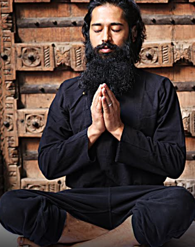 Akshar Yoga to usher in International Yoga Day 2017 with a minute long Sirshasana (headstand) Akshar Yoga to usher in International Yoga Day 2017 with a minute long Sirshasana (headstand)
