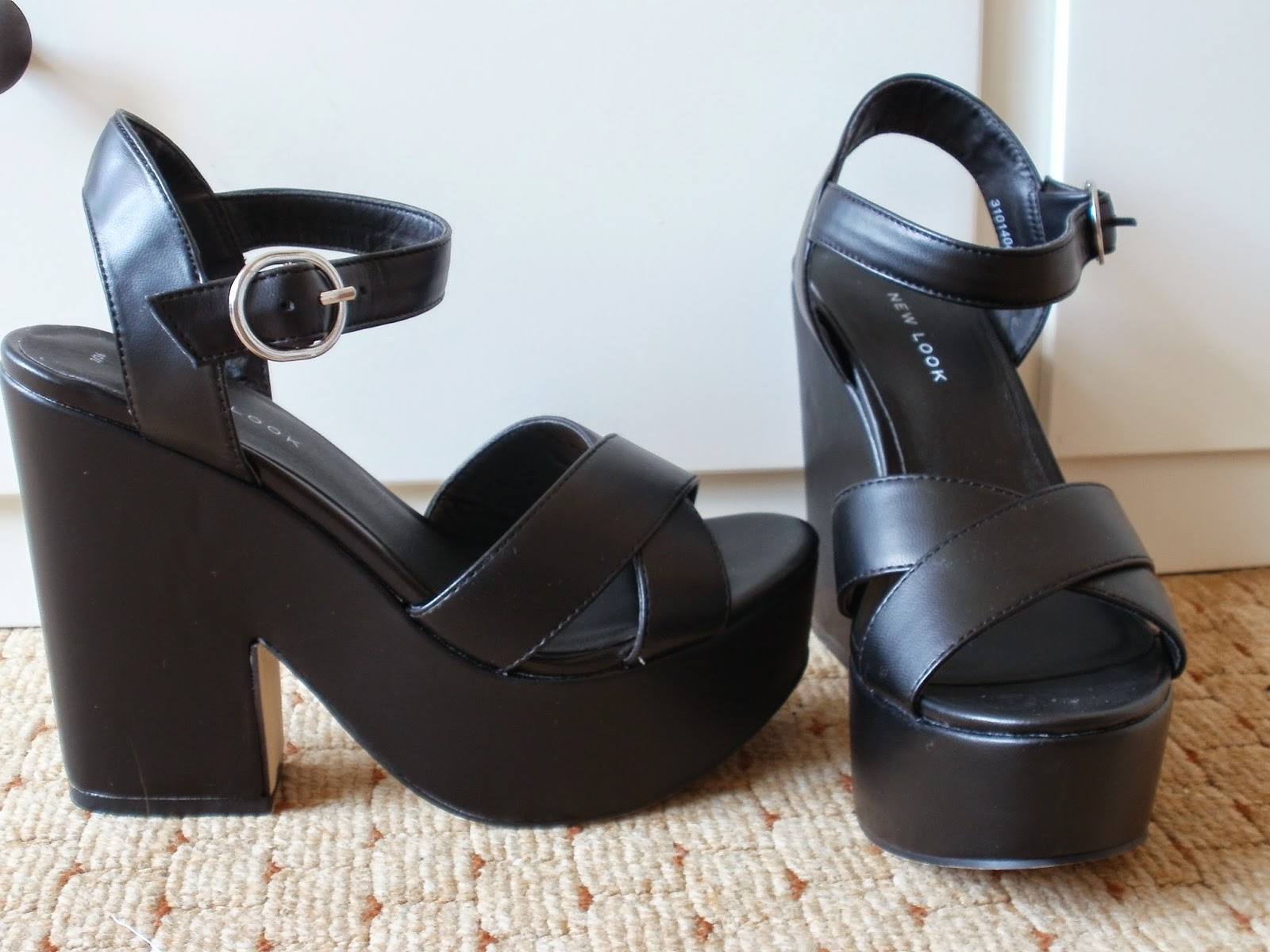 shoe string heels