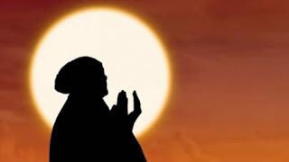 https://www.alqomar.net/2018/09/hidayah-suami-lantaran-doa-istri.html
